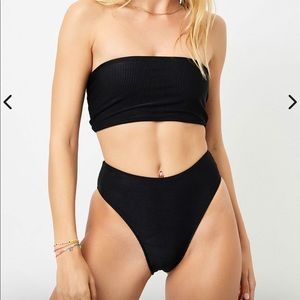 Frankies Jenna black top